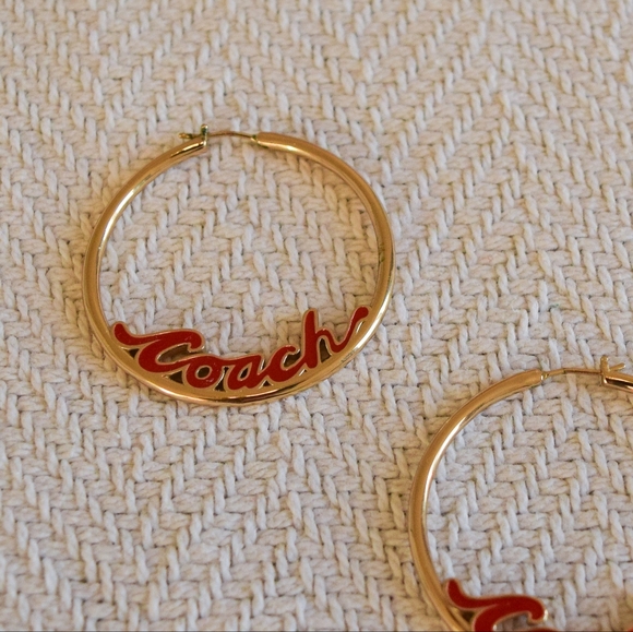 Coach logo script red enamel hoop earrings - Picture 2 of 3
